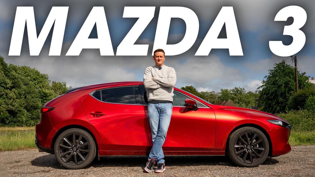 The £25k family car with a BETTER interior than a BMW! New Mazda 3 review